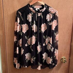 Floral Long-Sleeve Pintuck Blouse in Black and Pink